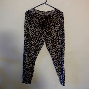 Leaped print Victoria’s Secret pajamas